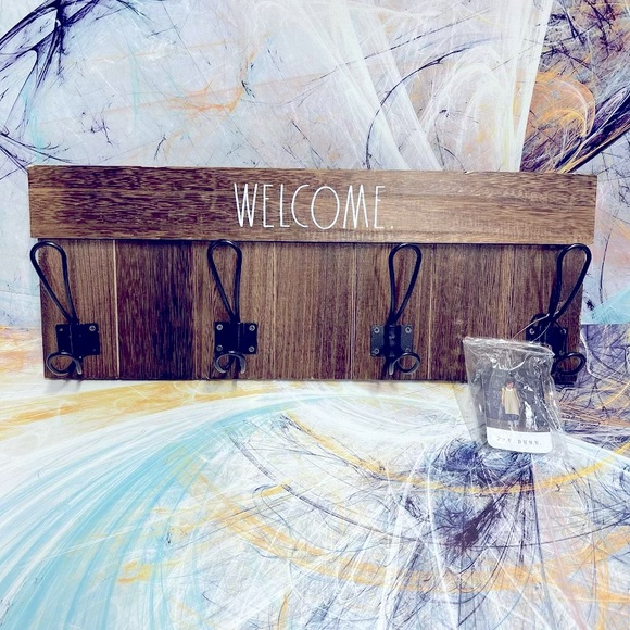 Wood Key Holder - Picture 1 of 1